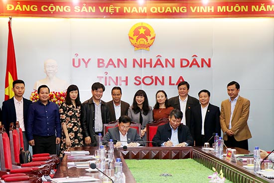 UBND tỉnh Sơn La làm việc với Đoàn công tác Tổng Công ty thương mại Hà Nội - Công ty cổ phần Hapro