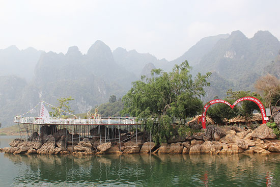 Đảo Trái tim - điểm du lịch sinh thái hấp dẫn ở Quỳnh Nhai