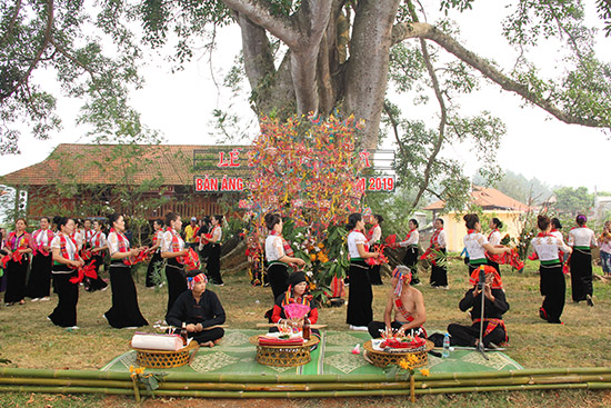 Huyện Mộc Châu tổ chức Lễ hội Hết Chá năm 2019