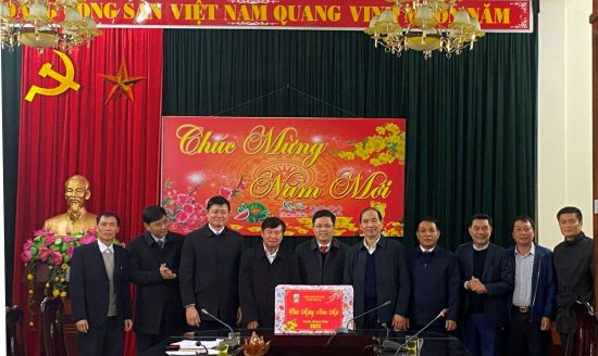 Hiệp hội Doanh nghiệp tỉnh Sơn La thăm, chúc tết huyện Mai Sơn và các doanh nghiệp