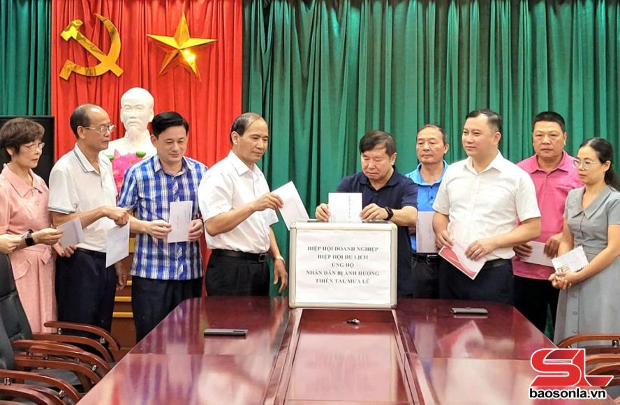  Hiệp hội Doanh nghiệp tỉnh Sơn La ủng hộ khắc phục thiệt hại do thiên tai  