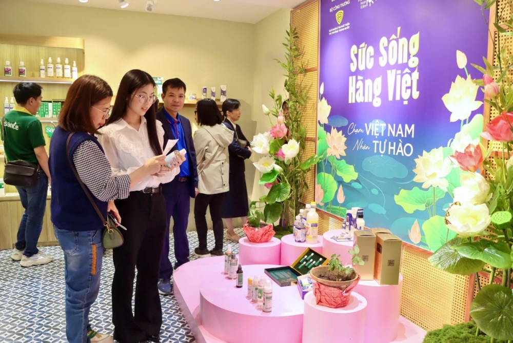 Bảo vệ người tiêu dùng, nền tảng phát triển thị trường bền vững Bảo vệ người tiêu dùng, nền tảng phát triển thị trường bền vững