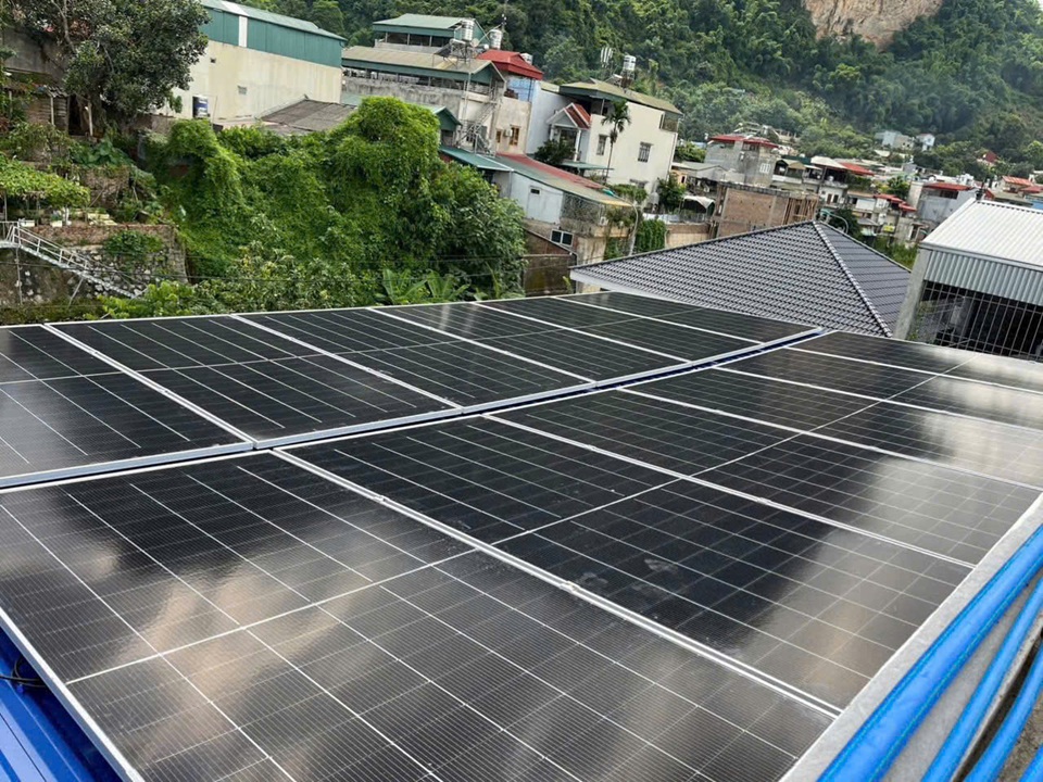 Chủ động bảo đảm cung ứng điện mùa nắng nóng: Công ty Điện lực Sơn La đồng hành cùng khách hàng Chủ động bảo đảm cung ứng điện mùa nắng nóng: Công ty Điện lực Sơn La đồng hành cùng khách hàng