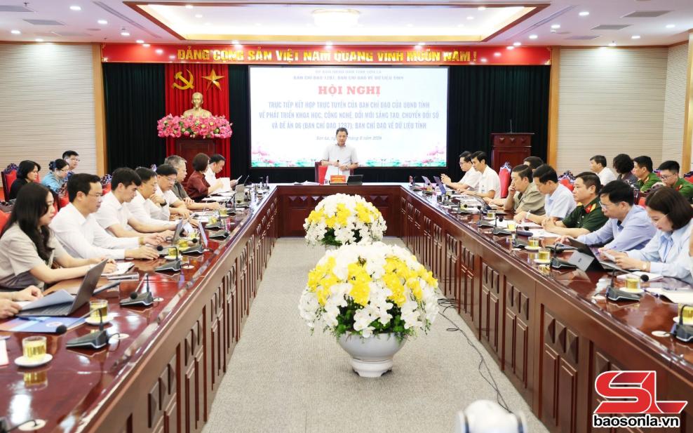 Lấy người dân, doanh nghiệp làm trung tâm trong mọi hoạt động cải cách và chuyển đổi số
